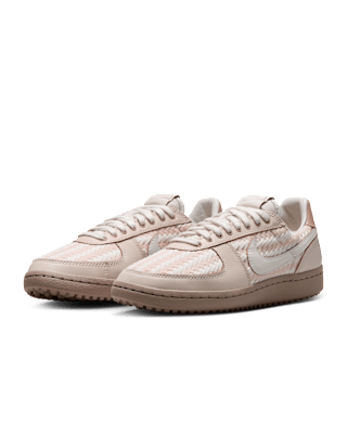 ♡♡　新品⭐ナイキ　ウィメンズフィールドジェネラル NIKE公式】ナイキ フィールド ジェネラル ウィメンズシューズ